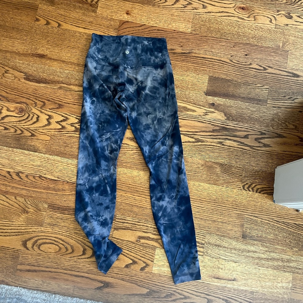 Lululemon Align leggings - 28” Size 6. Like new